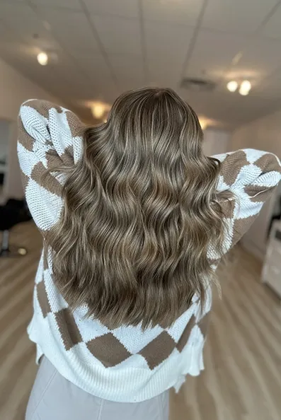 Soft bronde melt — lived-in and low-maintenance